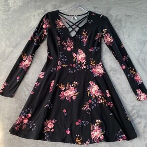 Black Floral Fit & Flare Dress Jr Small Long Sleeve Crisscross Back Boho Skater